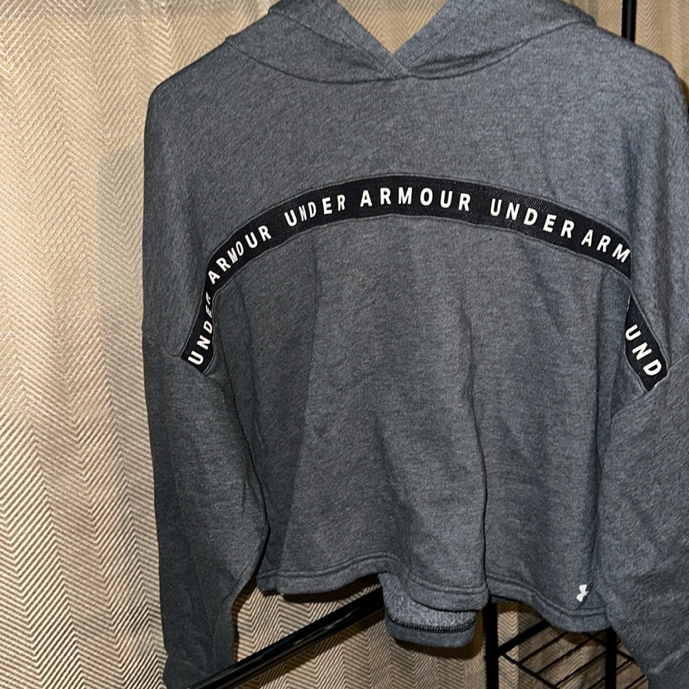 Womens under armour oversized tapered hoodie front cross logo size medium gray